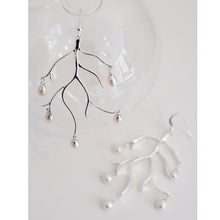 Load image into Gallery viewer, Freshwater Pearl Branch Earrings Silver
