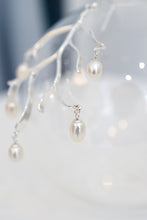 Load image into Gallery viewer, Closeup Freshwater pearl branch earrings silver
