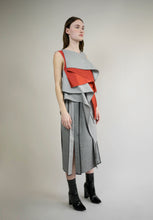 Load image into Gallery viewer, SILK AND WOOL BLEND LAYER TOP

