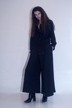 Load image into Gallery viewer, CREPE JACKET
