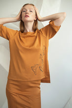 Load image into Gallery viewer, Printed Bird Tee Top
